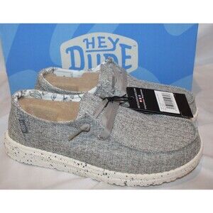 Hey Dude Wendy Linen Blend Women's SZ 6 Light Grey Lightweight Slip On Shoes NEW